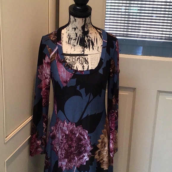 24/7 Comfort dress - Picture 4 of 4